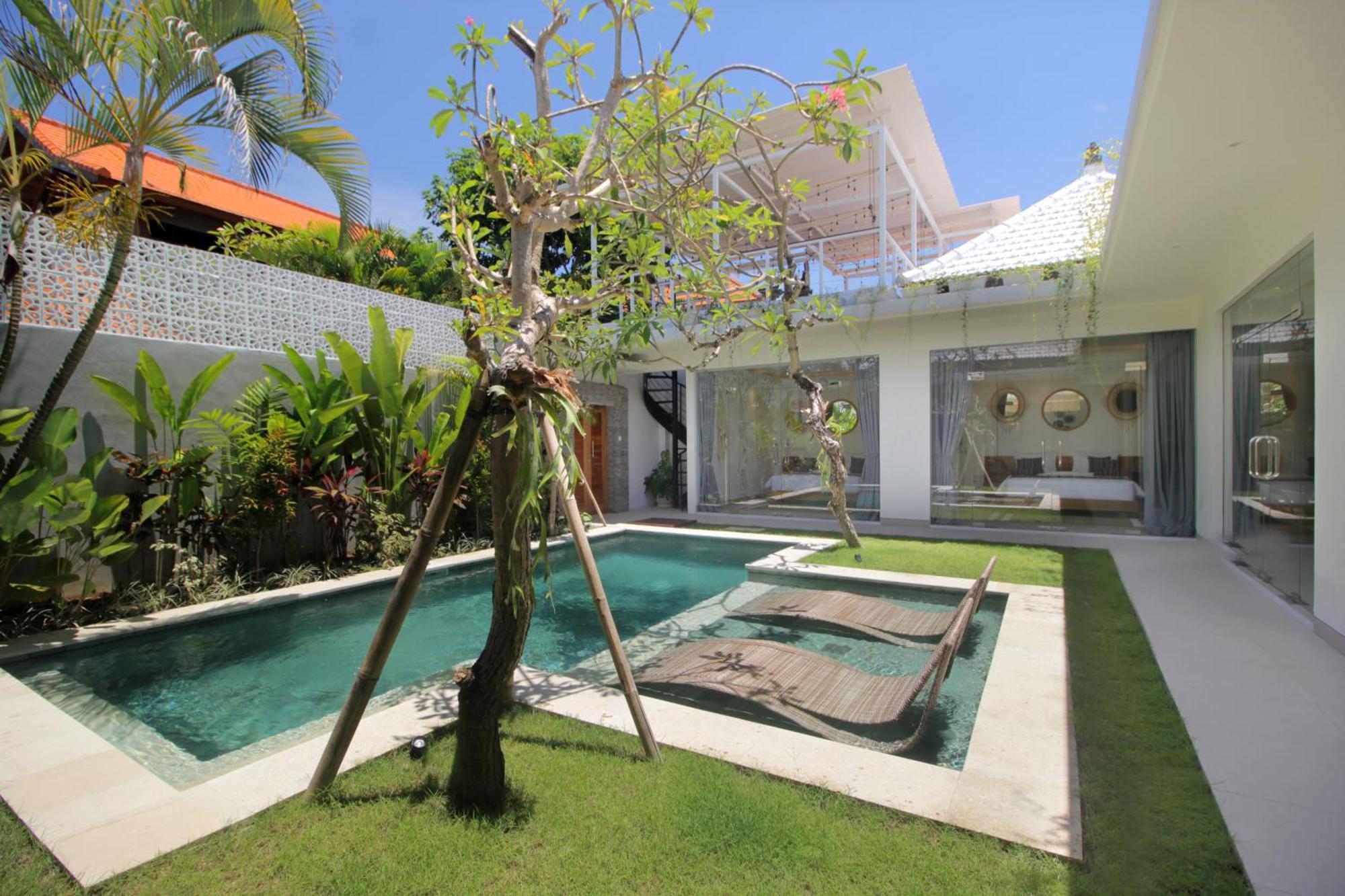 New 4 Bdr Rooftop & Pool Petitenget Villa Seminyak (Bali)