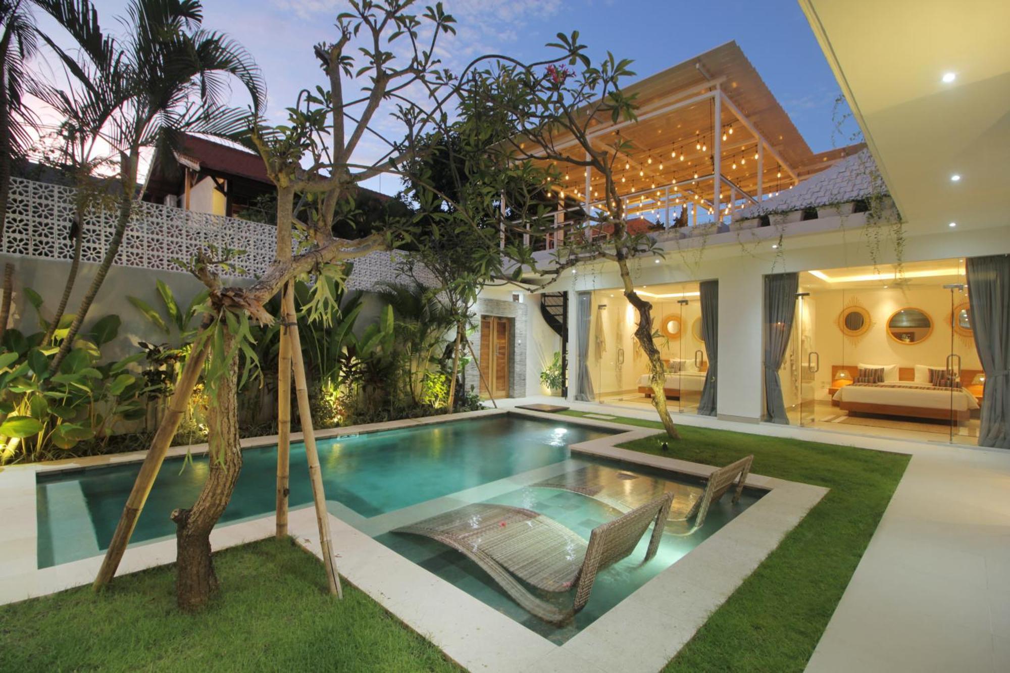 Villa New 4 Bdr Rooftop & Pool Petitenget