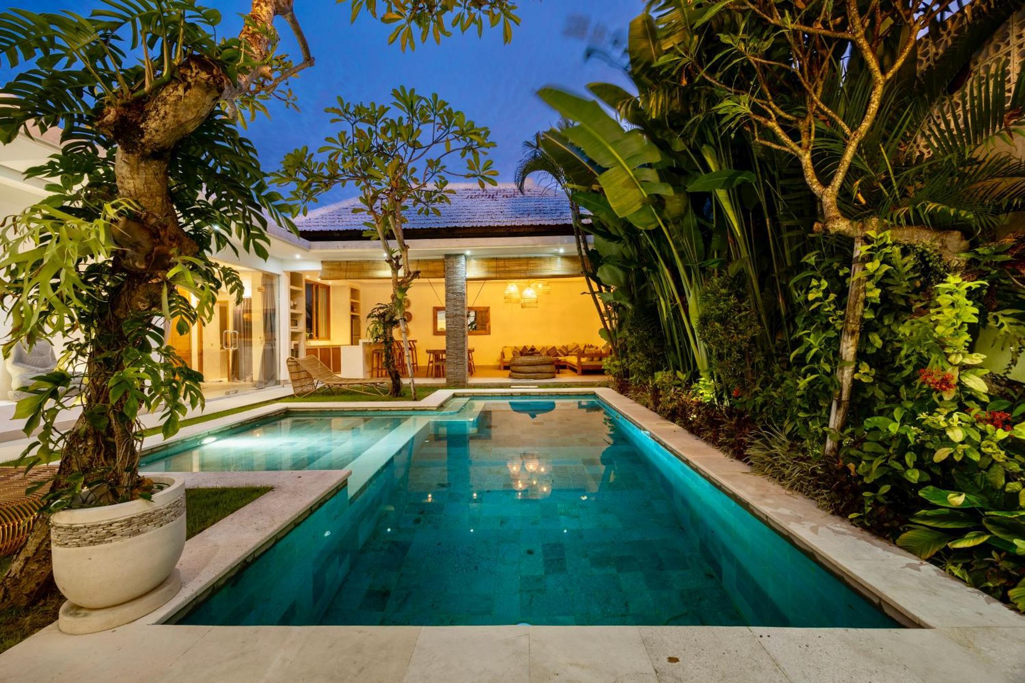 Villa New 4 Bdr Rooftop & Pool Petitenget Seminyak (Bali)