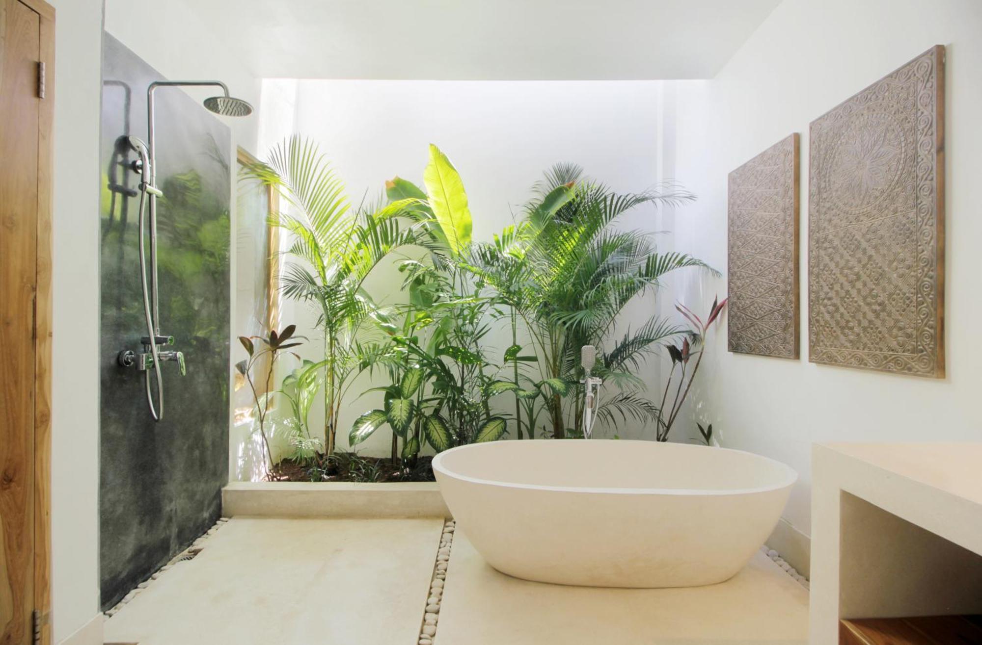 New 4 Bdr Rooftop & Pool Petitenget * Seminyak (Bali)