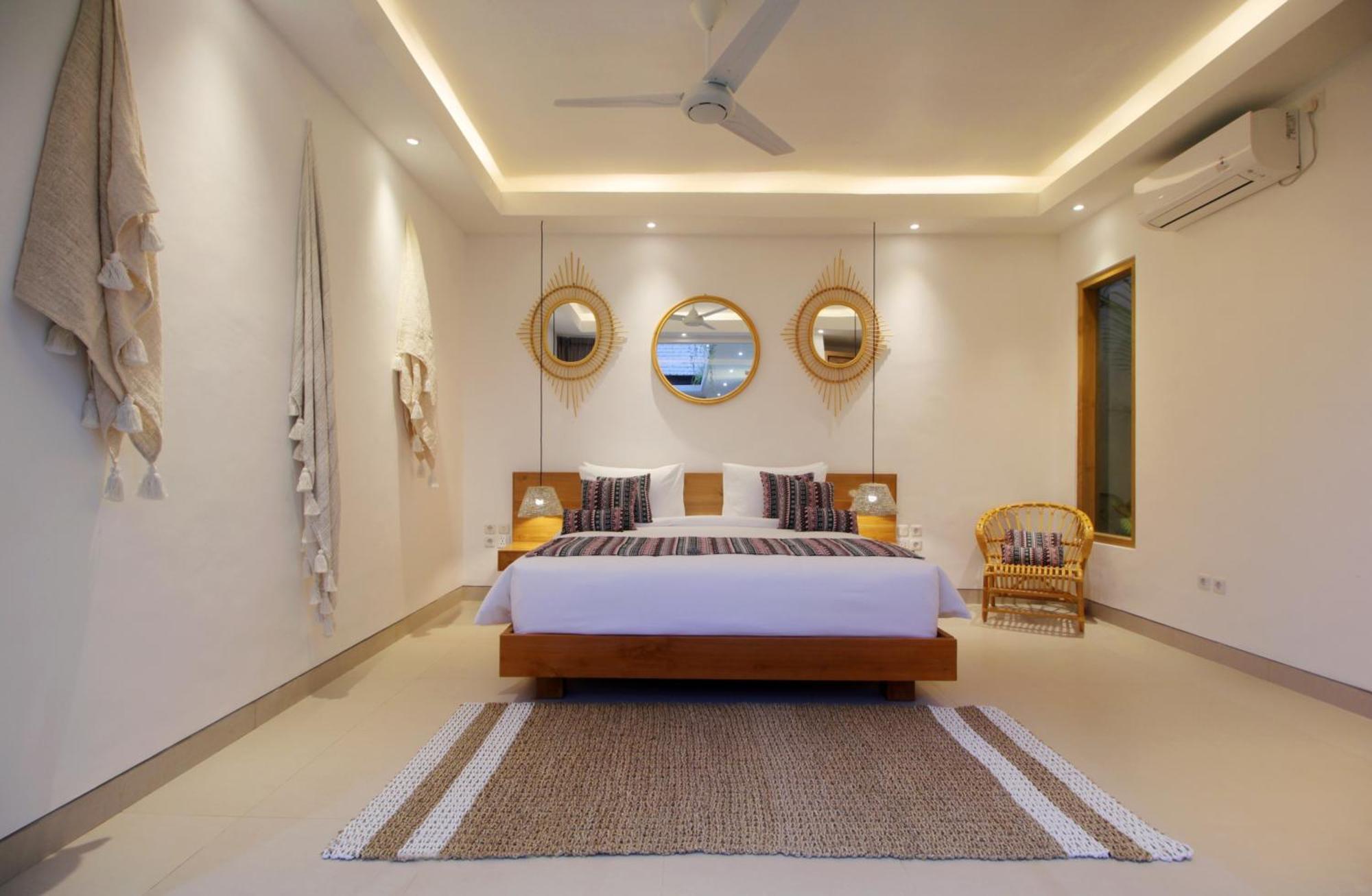 New 4 Bdr Rooftop & Pool Petitenget
