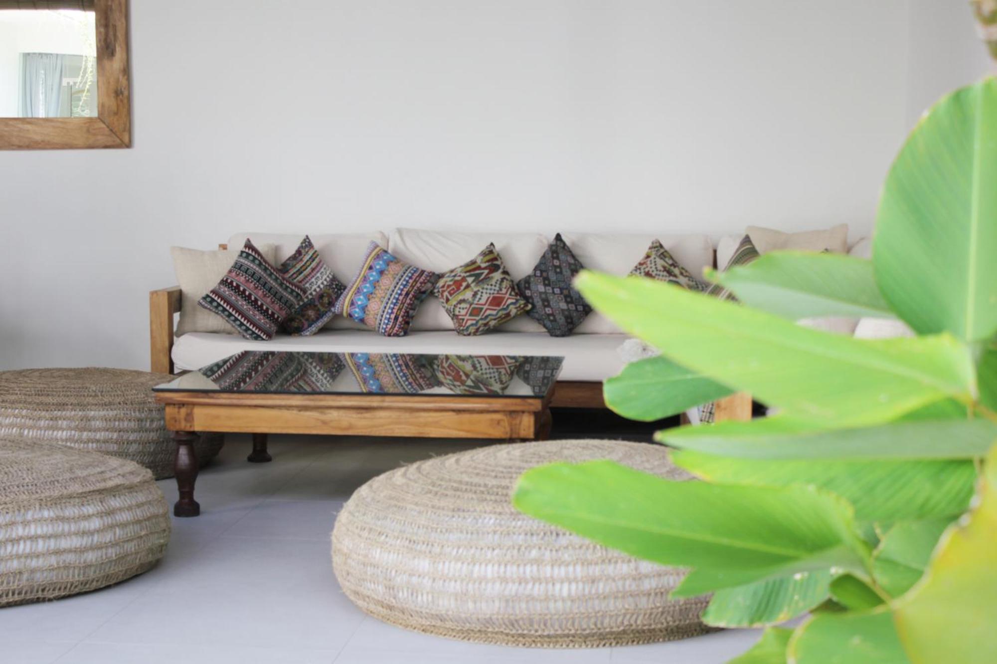 New 4 Bdr Rooftop & Pool Petitenget Villa *