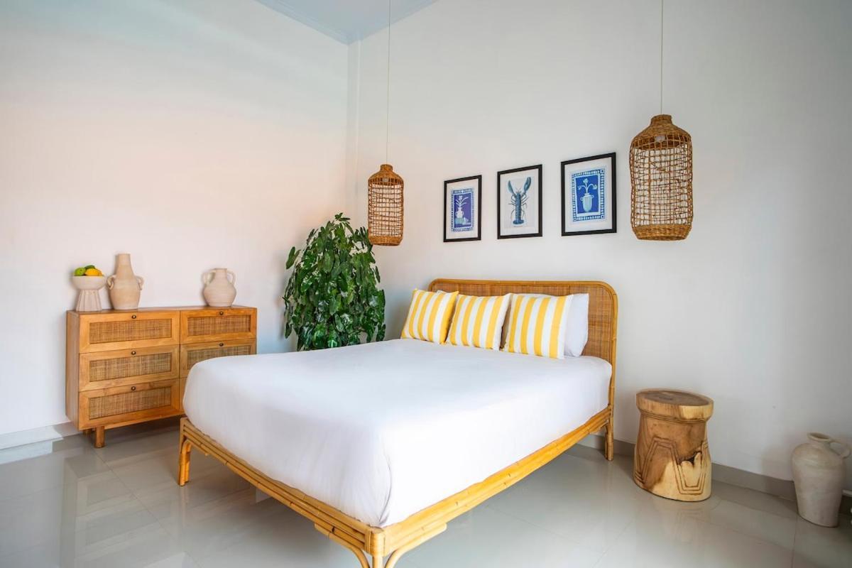 Villa Family Friendly Luxury Pool - Walk To Shops