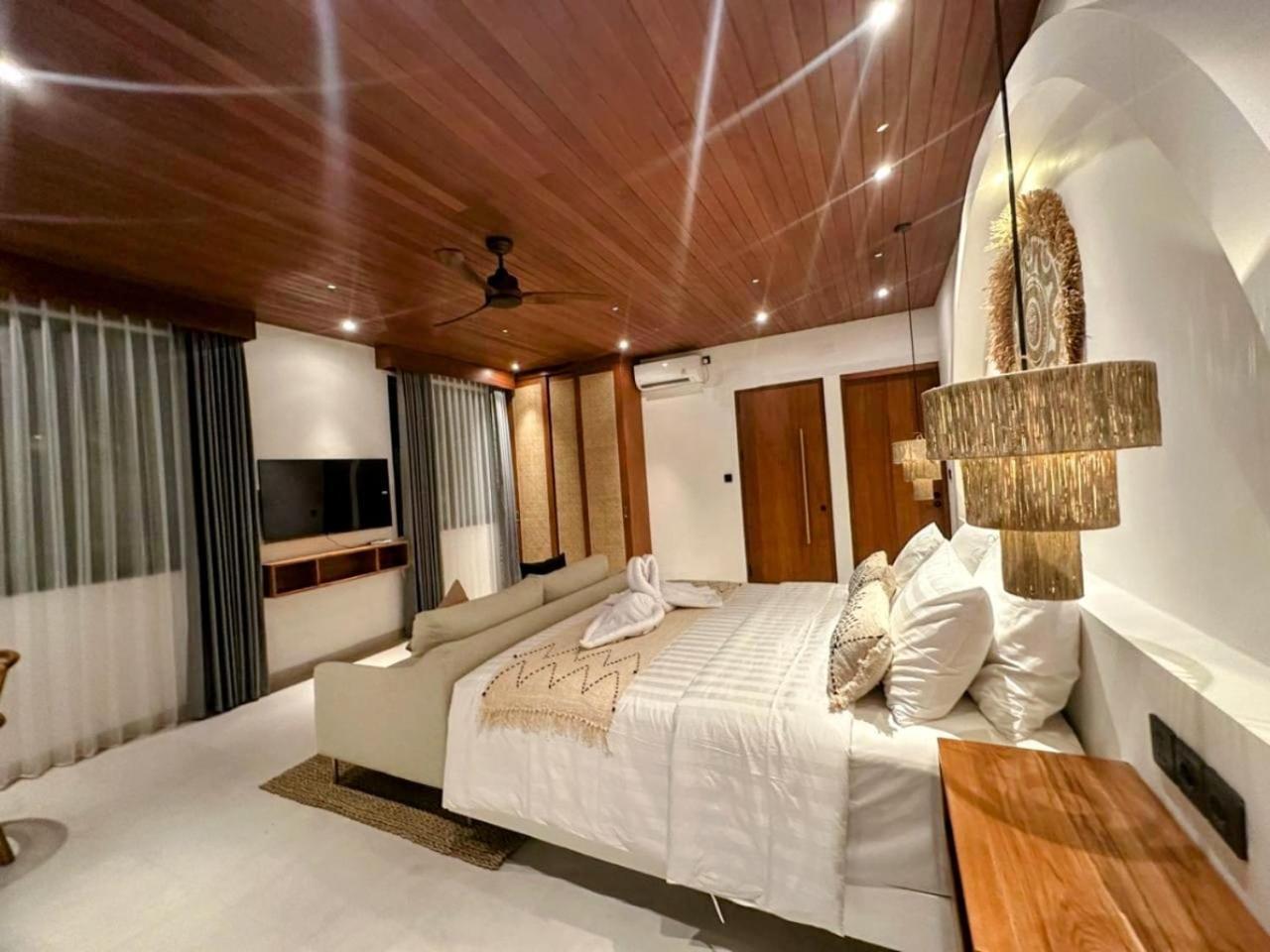 Vila Harsita Management