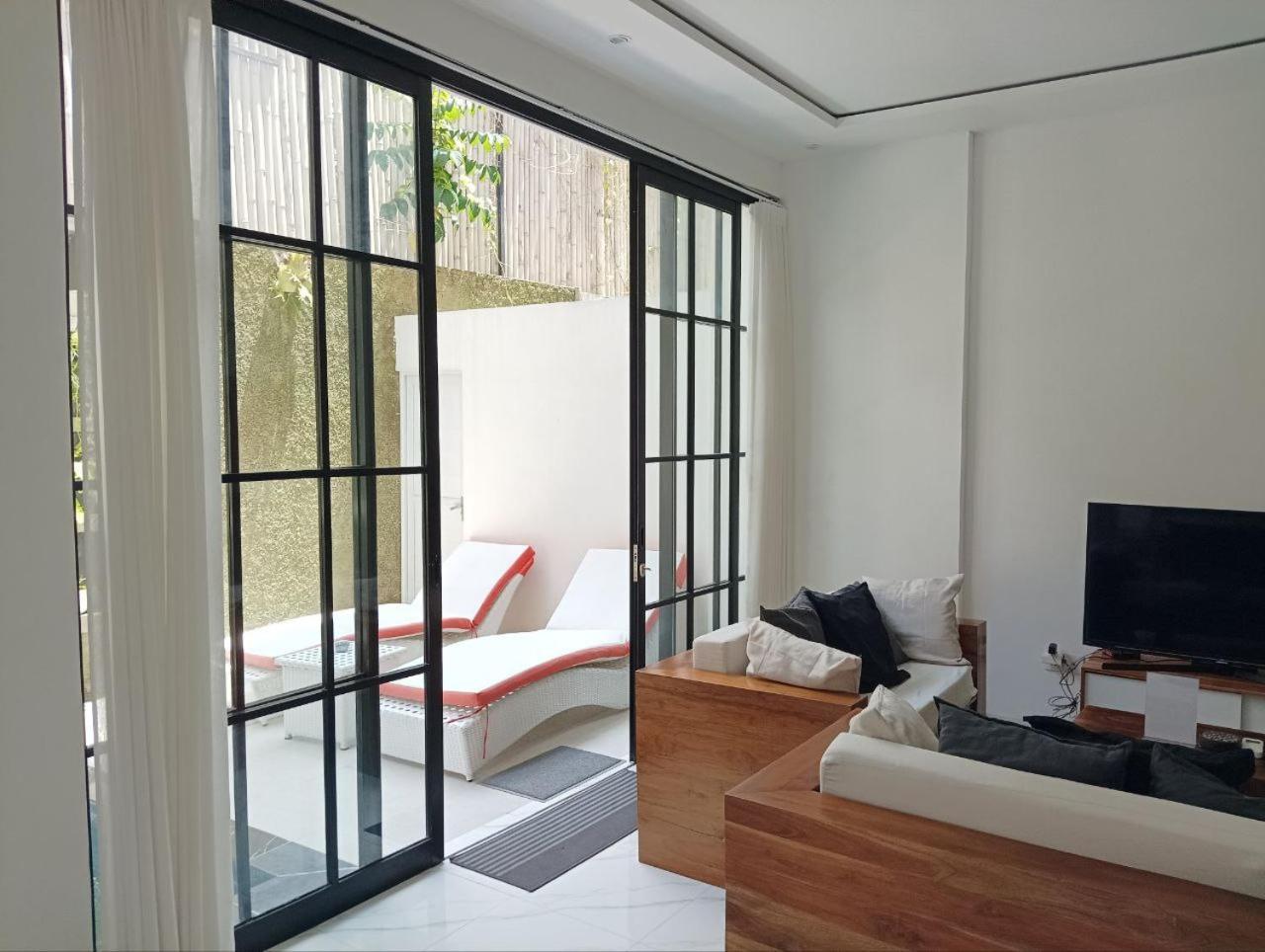 Sanur Loft By Betterplace Seminyak (Bali)