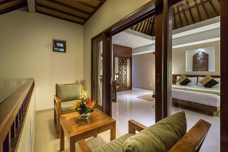 Mango 2 Bali Villa