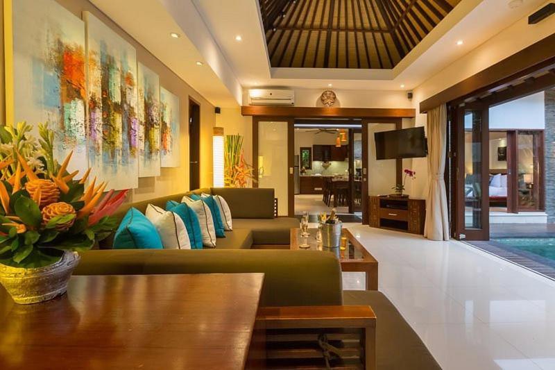 Mango 2 Bali Villa