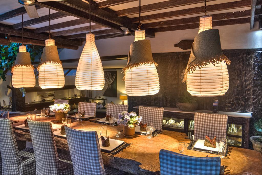 Phinisi - Seminyak (Bali)