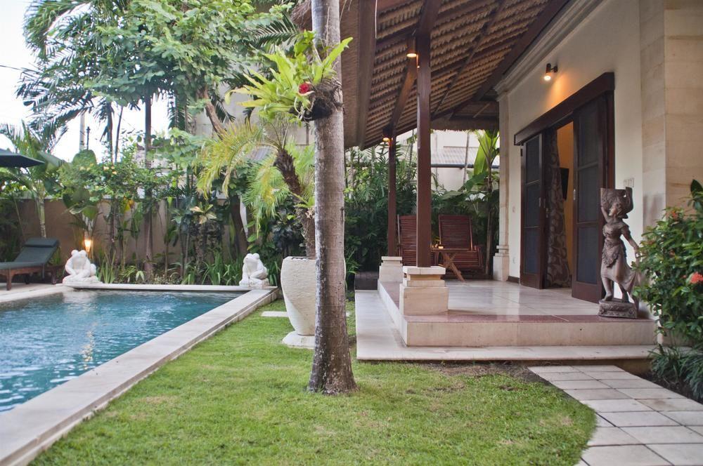 Krisna * Seminyak (Bali)