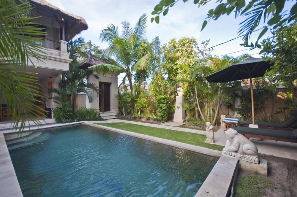 Krisna * Seminyak (Bali)