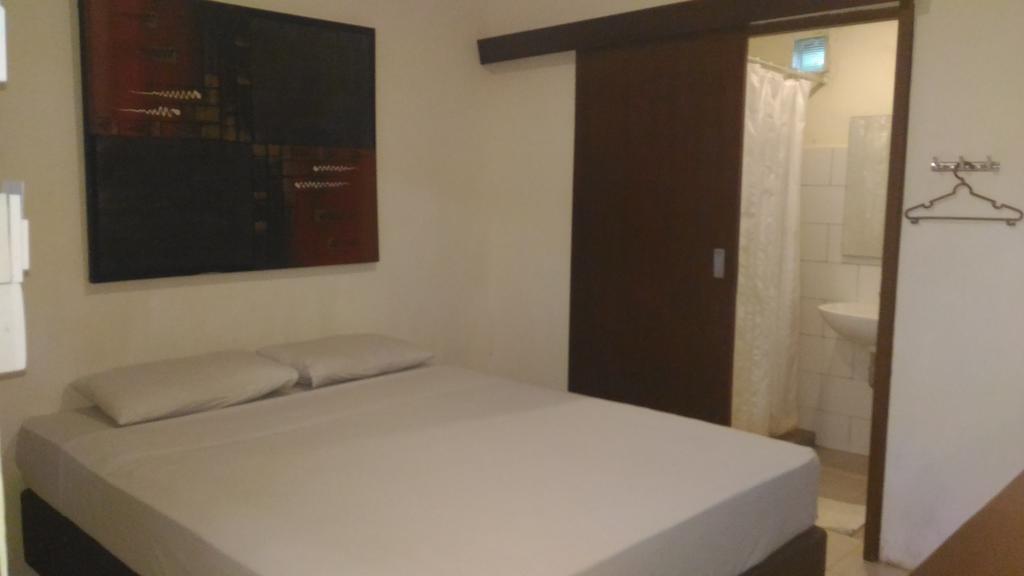 M Box Hostel Seminyak (Bali)