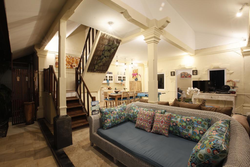 Alam Biru Gardenia Villa