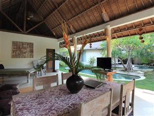 Tirta Naga Bali *