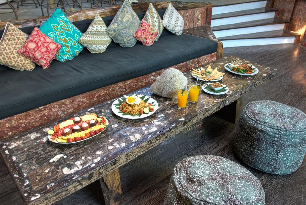 Villa Phinisi - Seminyak (Bali)