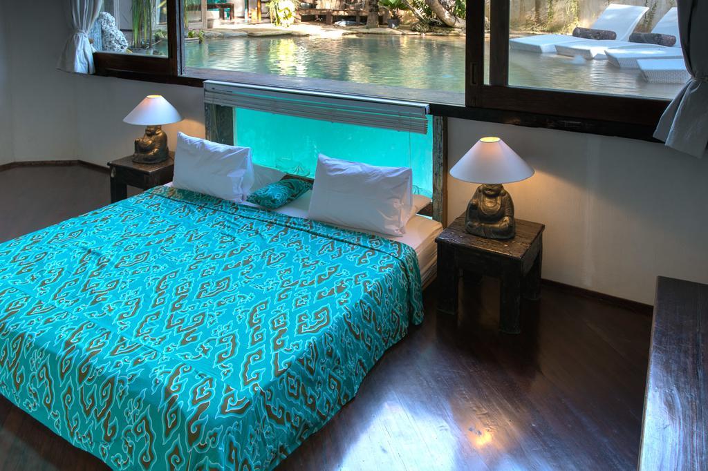 Phinisi - Villa Seminyak (Bali)