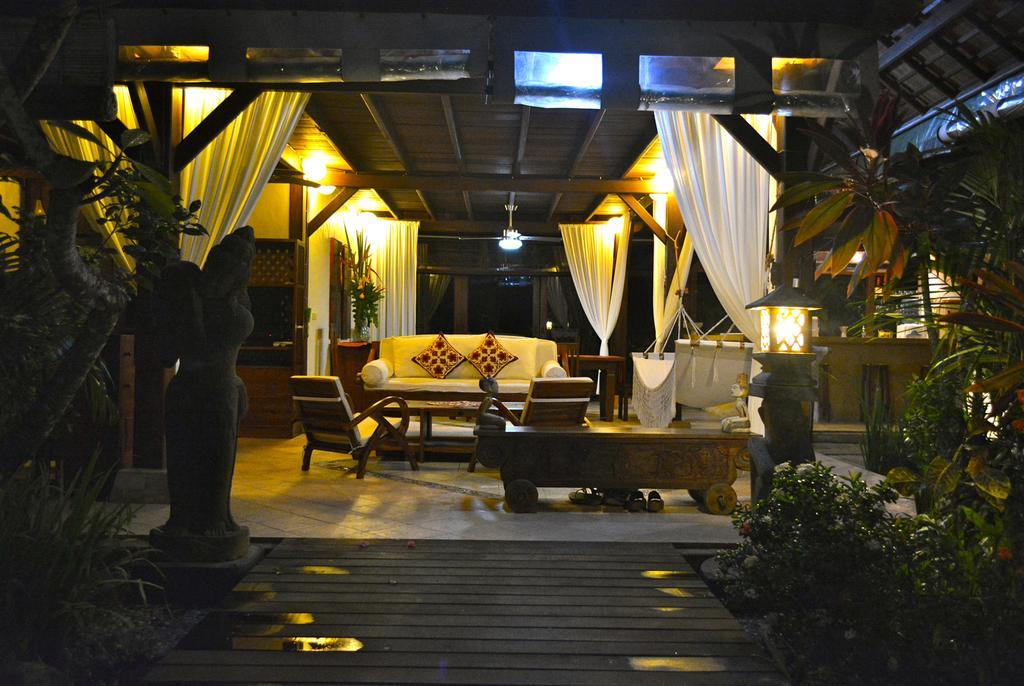 Una Villa *