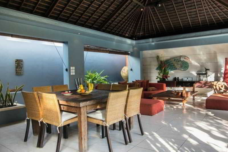 Kembali Villa
