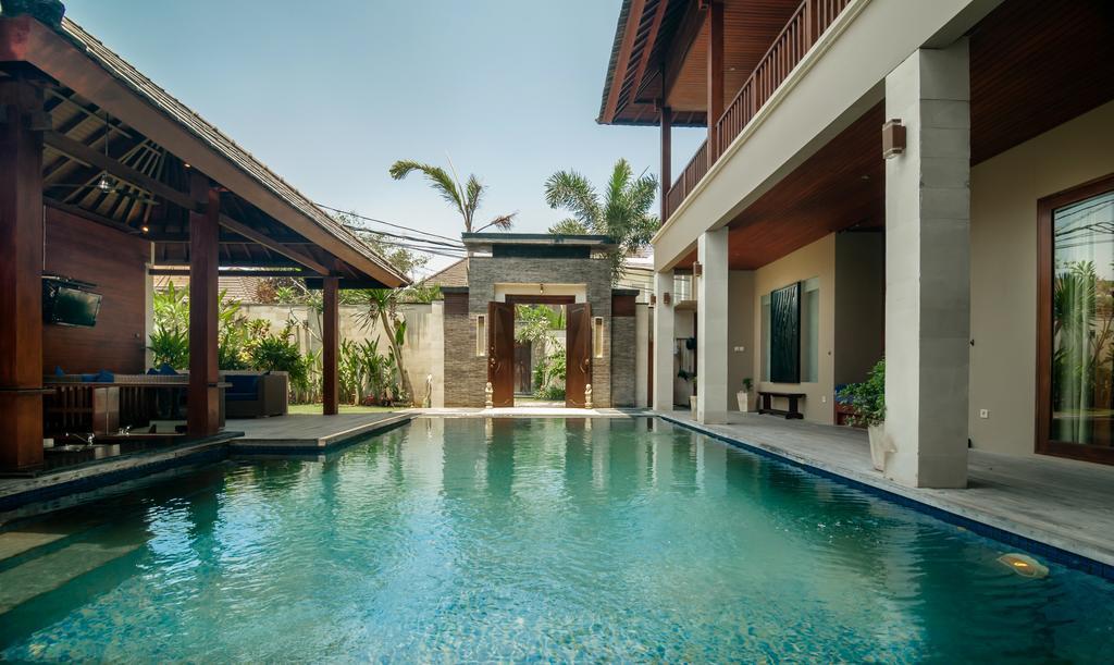 Mewah Villa *
