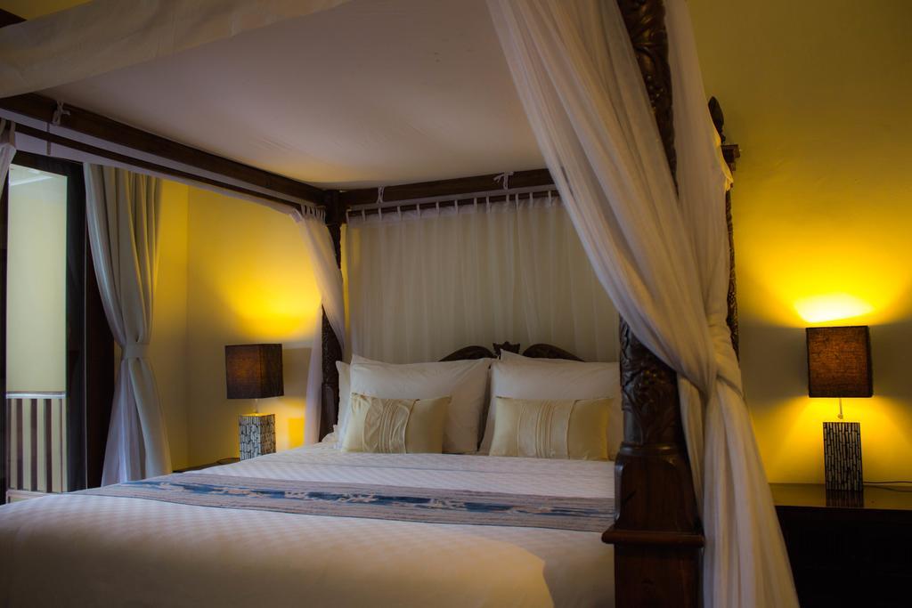 Arwana Estate Seminyak (Bali)