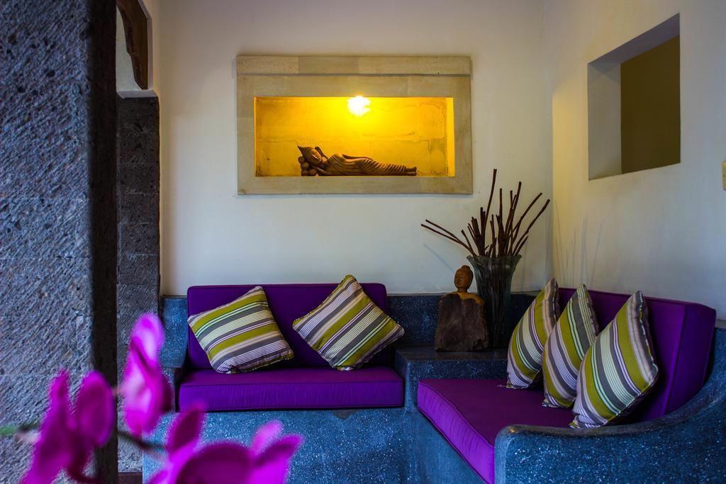Villa Arwana Estate