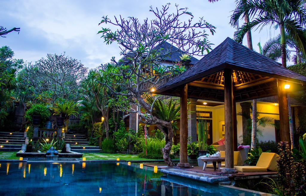 Arwana Estate Villa