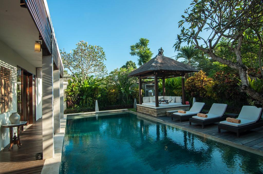 Arwana Estate Villa