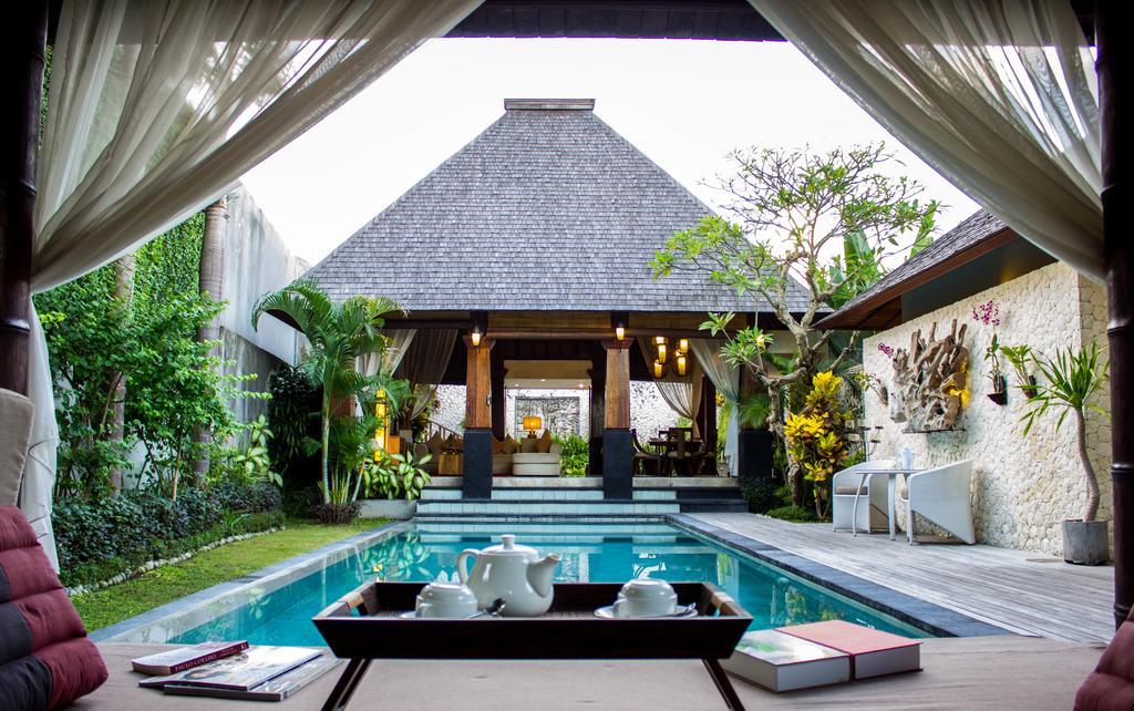Arwana Estate * Seminyak (Bali)