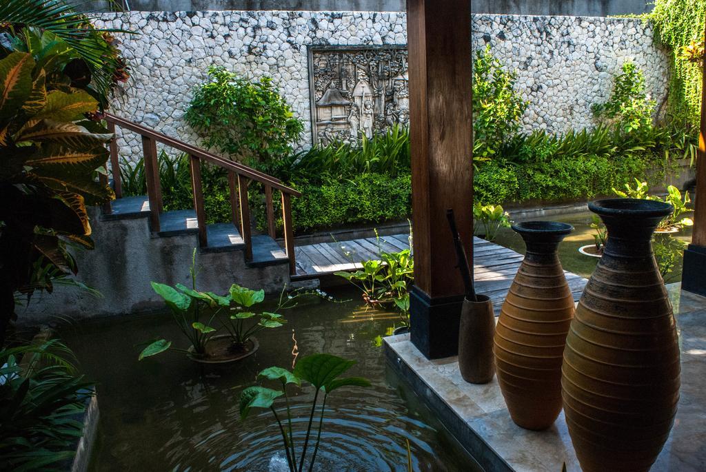Arwana Estate Villa Seminyak (Bali)
