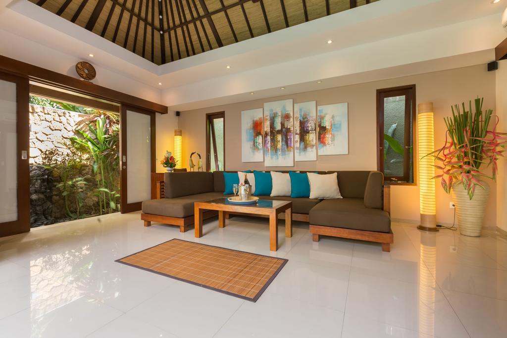 Villa Green Mango