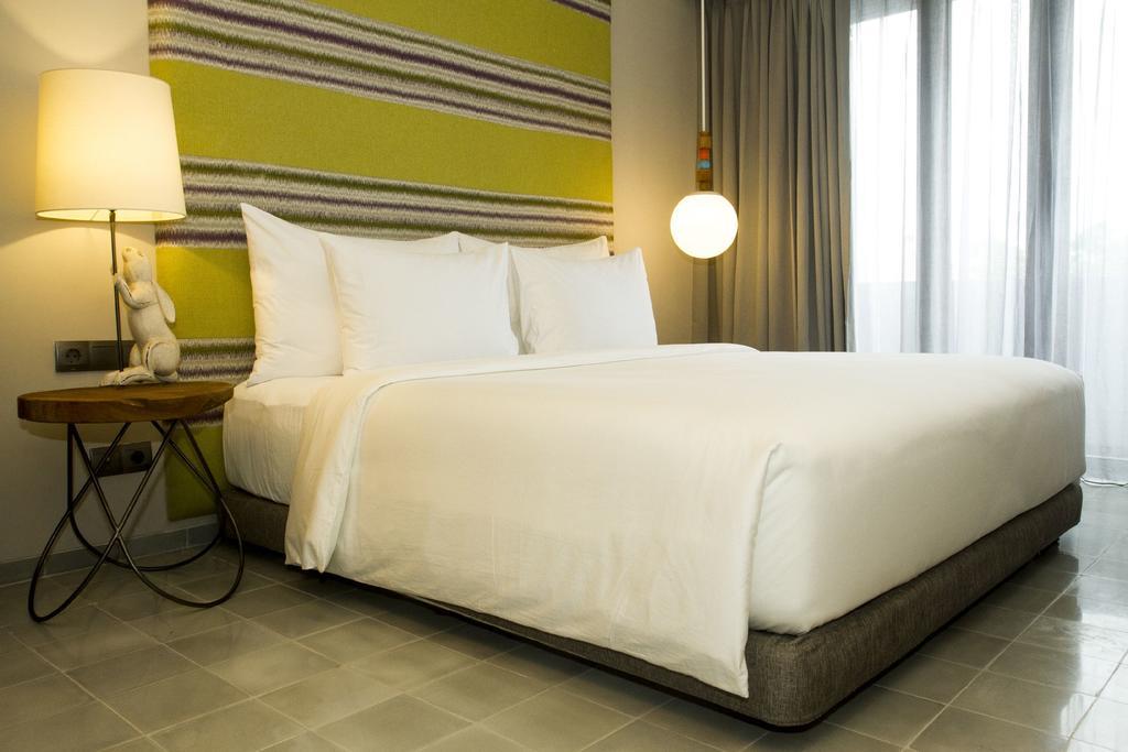 Tijili Hotel Seminyak 4*
