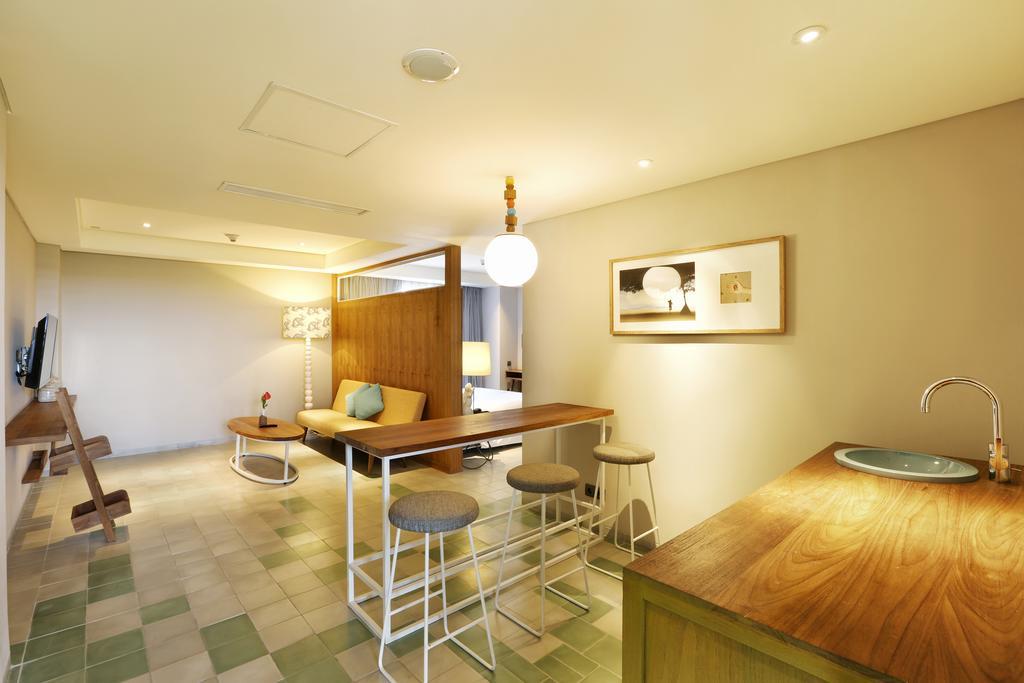 Tijili Hotel Seminyak