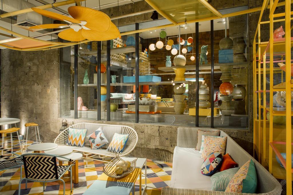 Tijili Hotel Seminyak 4*