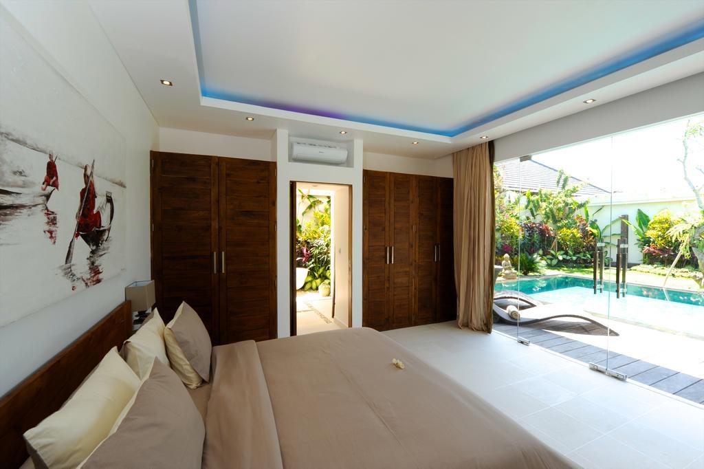 Cantik Villa *