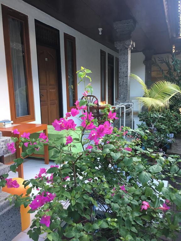 Nadialit Homestay Seminyak (Bali)