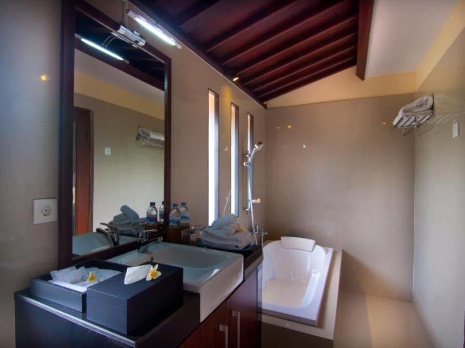 The Awan - Chse Certified Villa