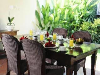 Kecapi By Ini Vie Hospitality Villa Seminyak