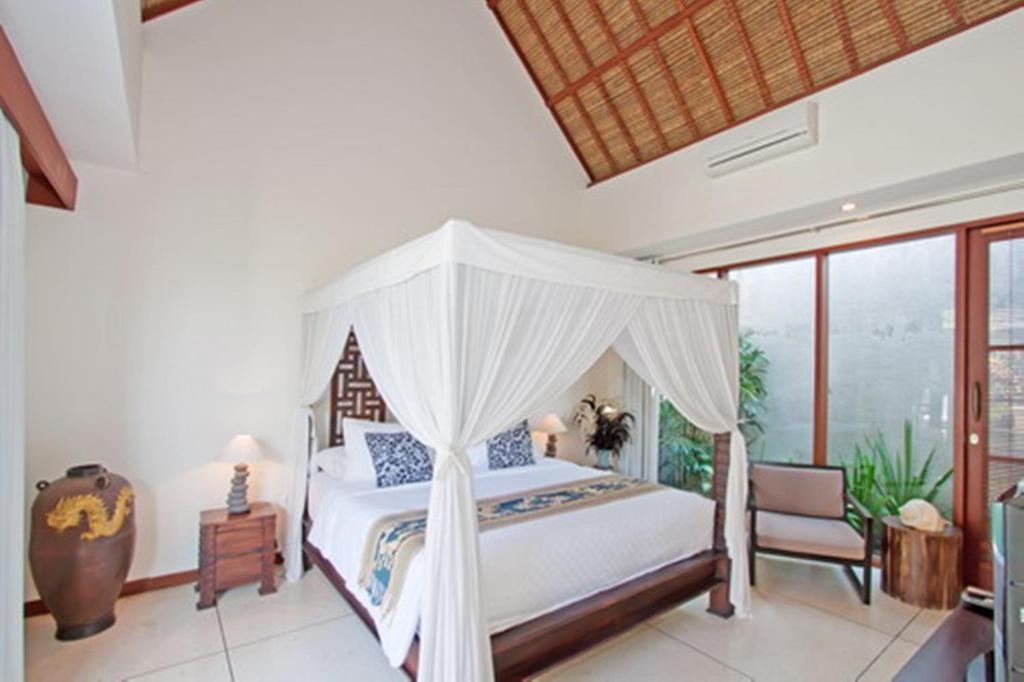 Arwana Estate Villa Seminyak (Bali)