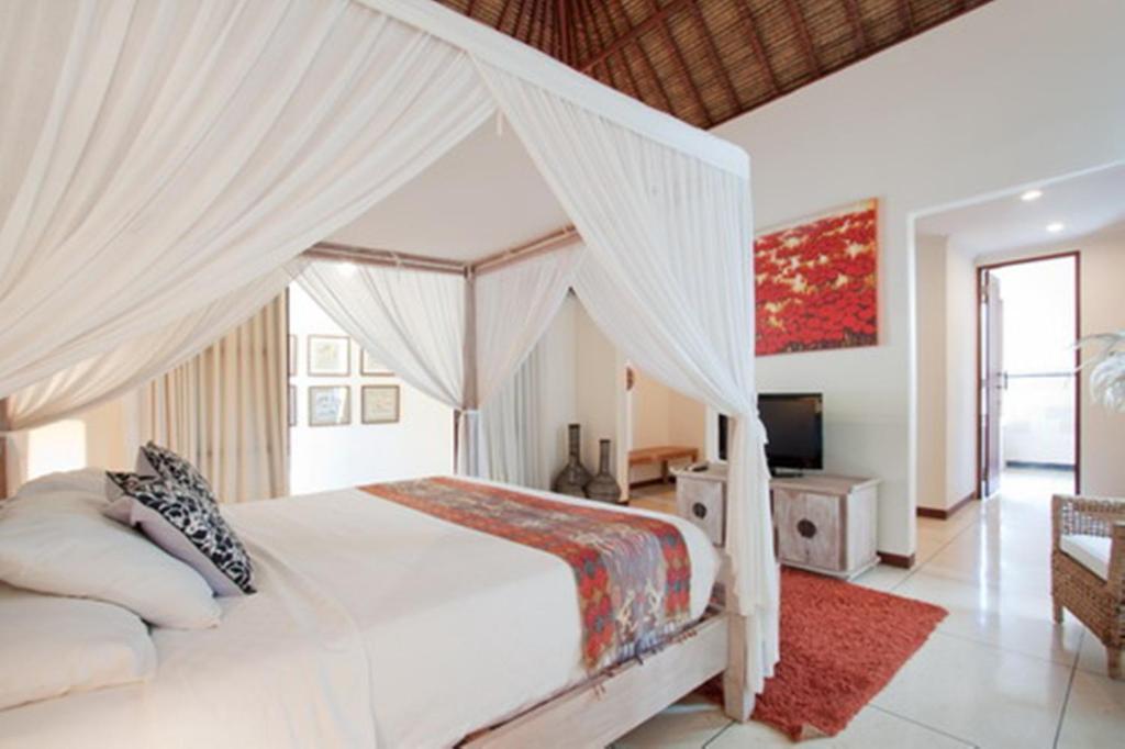 Arwana Estate Seminyak (Bali)