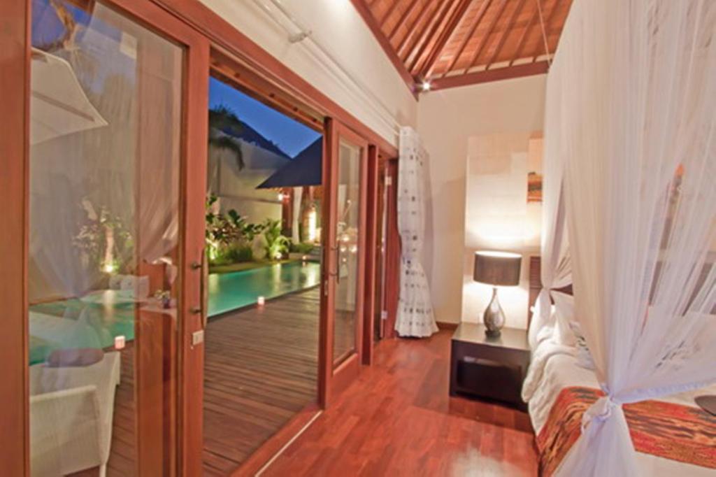 Arwana Estate Villa Seminyak (Bali)