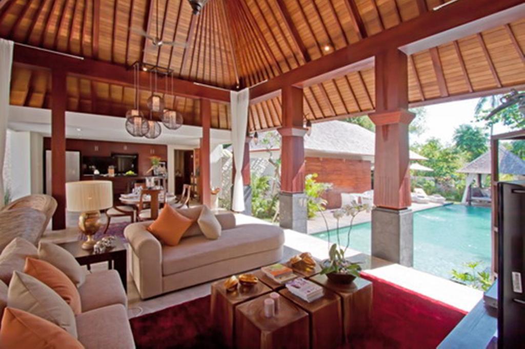Arwana Estate Villa