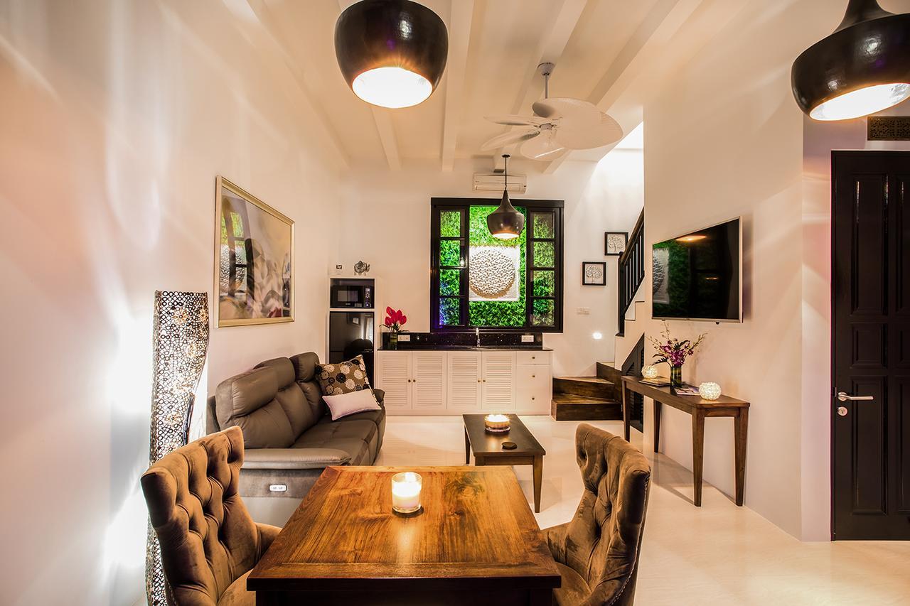 Pulau Rumah Villa