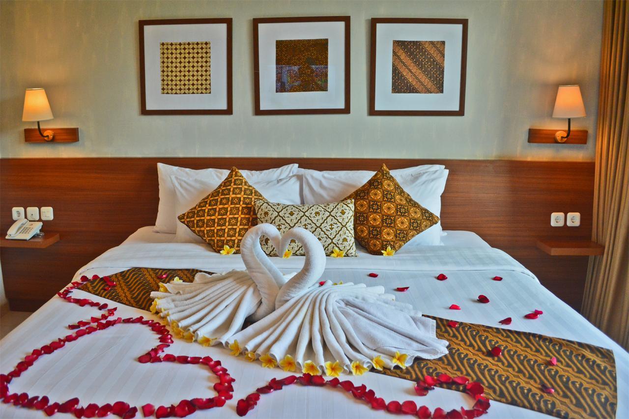 Khách sạn Cove Tevana 4*