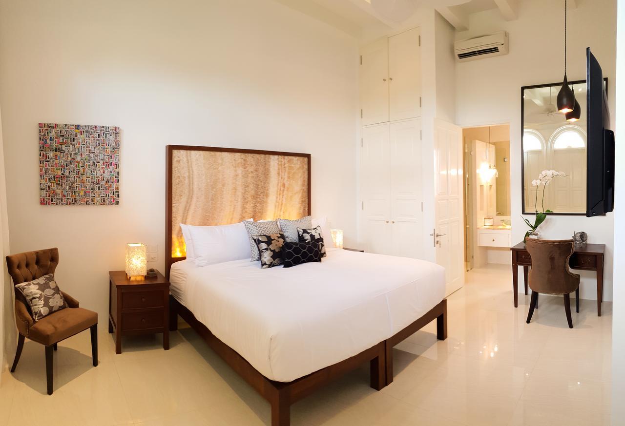 Pulau Rumah Villa *