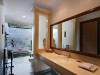 Kecapi By Ini Vie Hospitality Seminyak