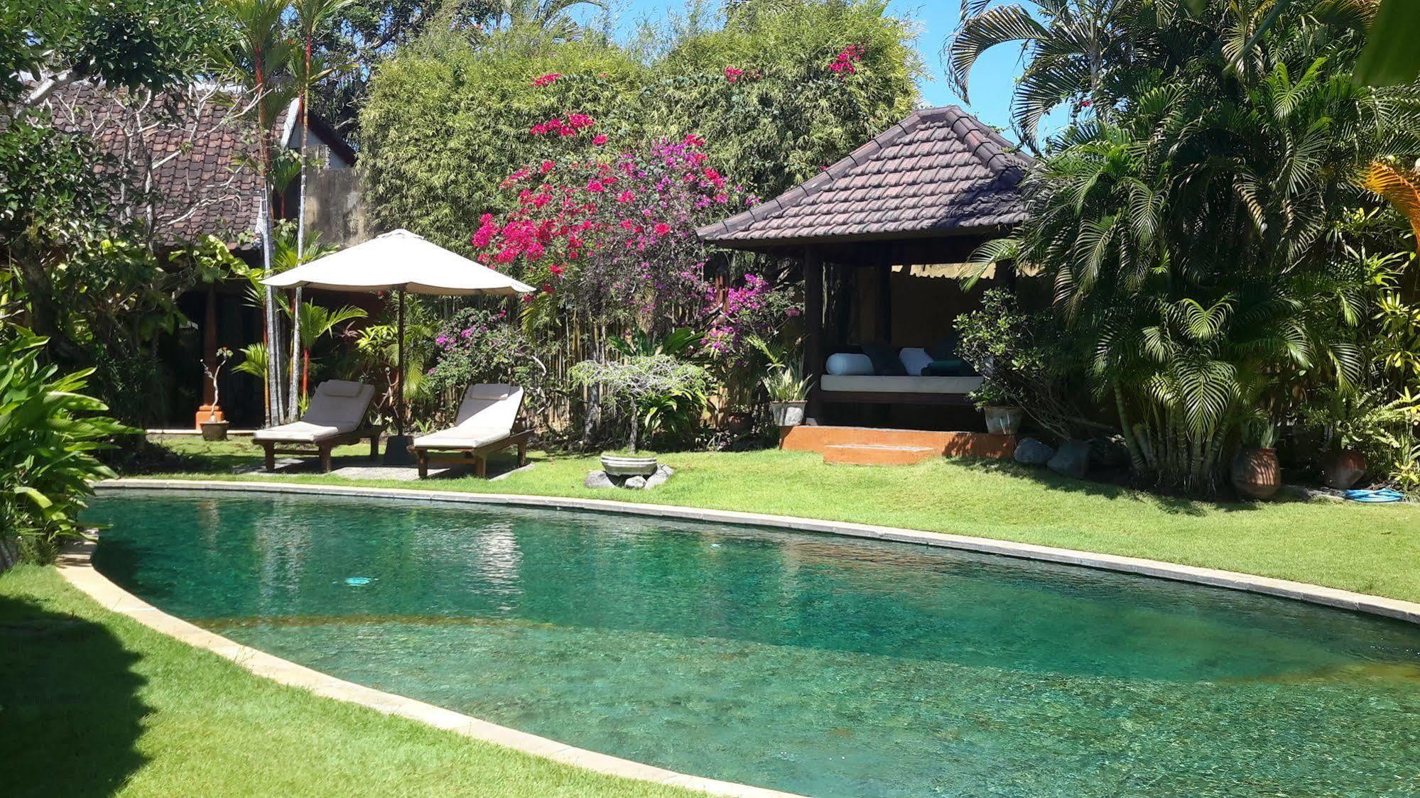Plawa Asri Villa Seminyak
