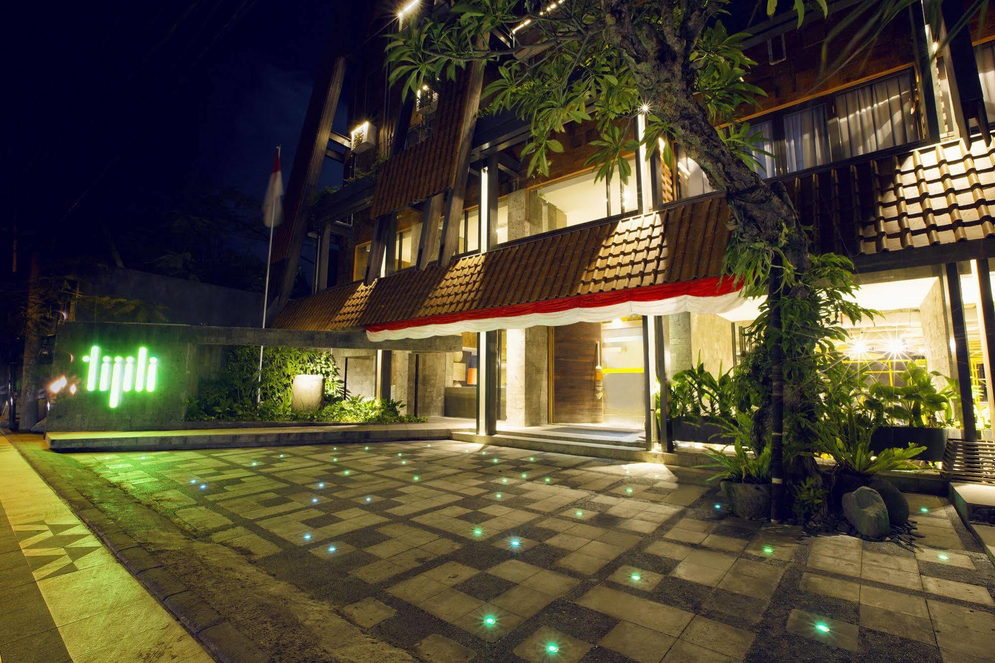 Hotel Tijili Hotel Seminyak