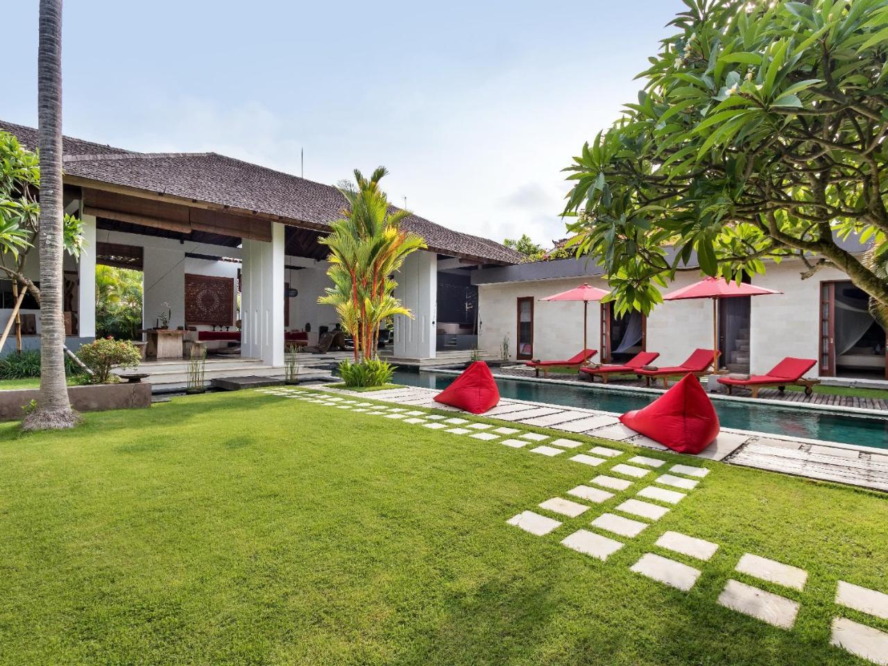 Villa Arte By Finder Seminyak (Bali)
