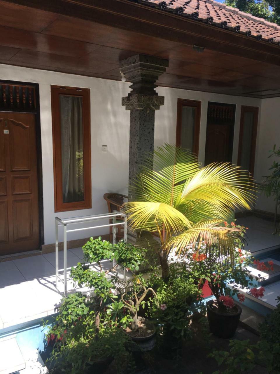 Nadialit Seminyak (Bali)