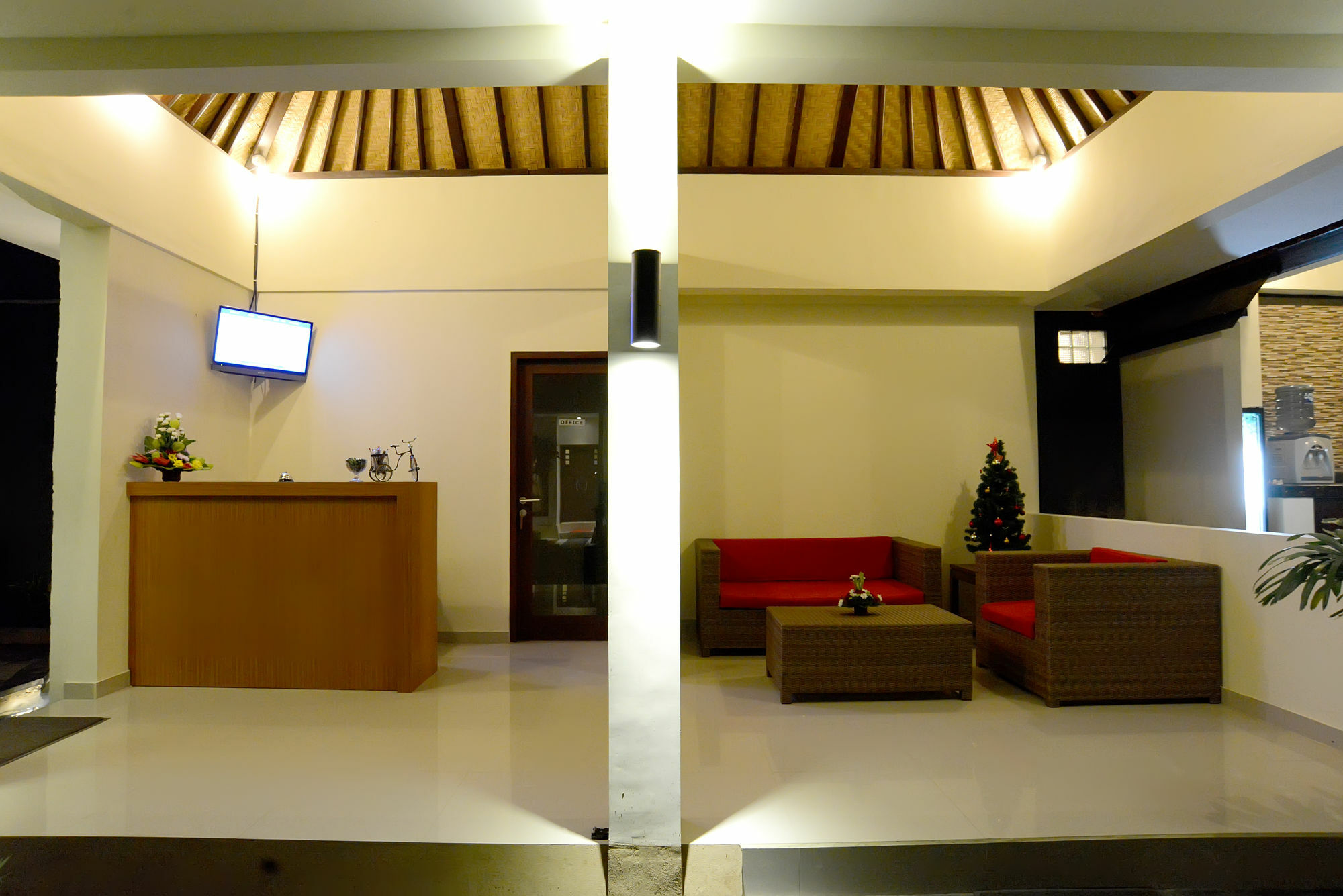 Aw Aparthotel Seminyak (Bali)