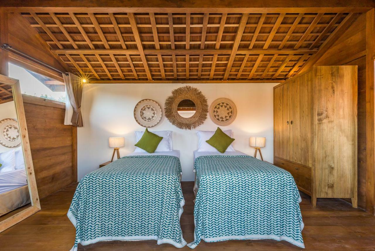Hoi By Alfred In Bali